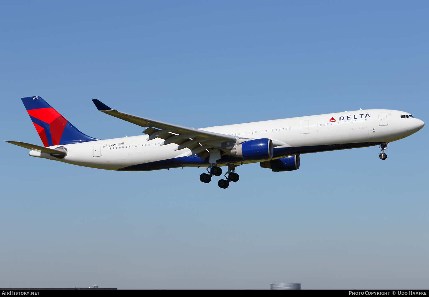 Aircraft Photo of N815NW | Airbus A330-323 | Delta Air Lines | AirHistory.net #559013