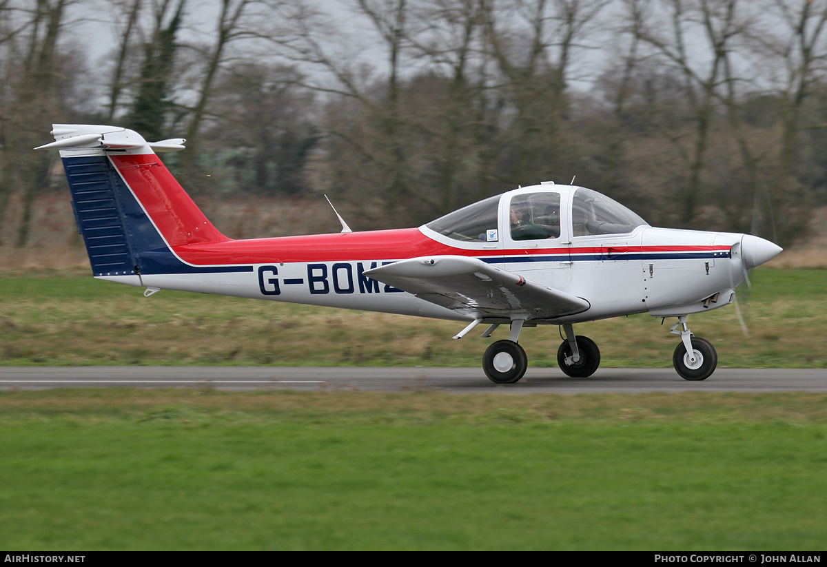 Aircraft Photo of G-BOMZ | Piper PA-38-112 Tomahawk | AirHistory.net #559057
