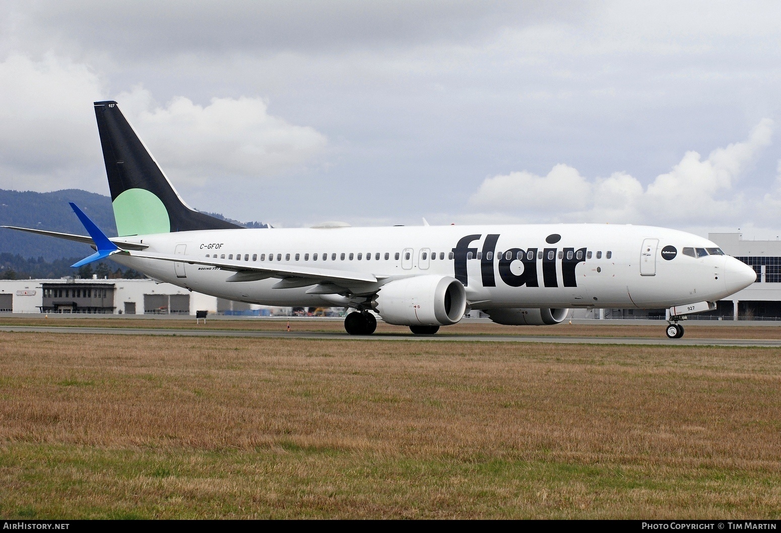 Aircraft Photo of C-GFOF | Boeing 737-8 Max 8 | Flair Airlines | AirHistory.net #559074