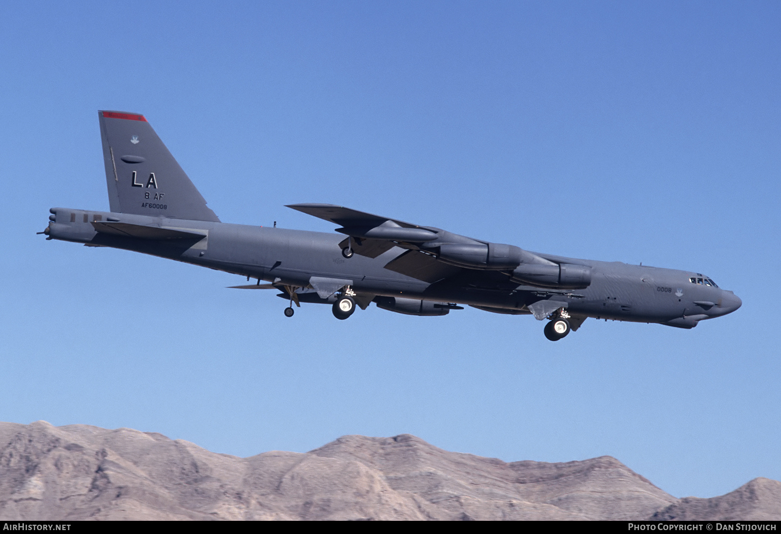 Aircraft Photo of 60-0008 / AF60-008 | Boeing B-52H Stratofortress | USA - Air Force | AirHistory.net #559085