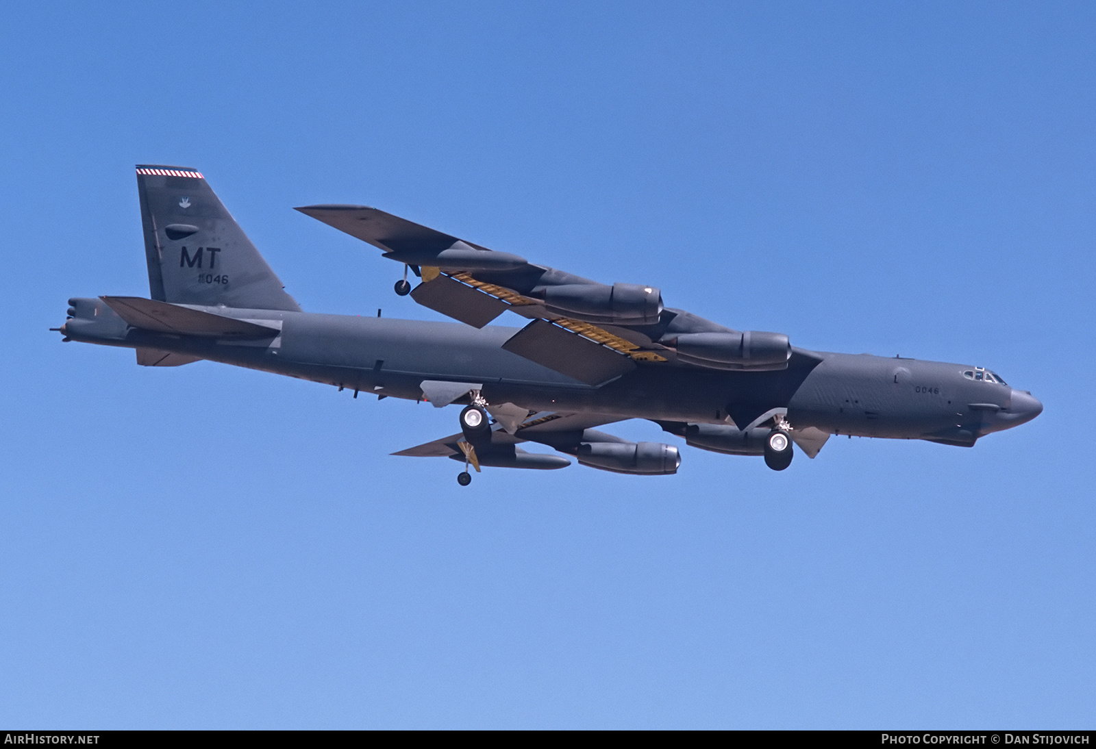 Aircraft Photo of 60-0046 / AF60-046 | Boeing B-52H Stratofortress | USA - Air Force | AirHistory.net #559108