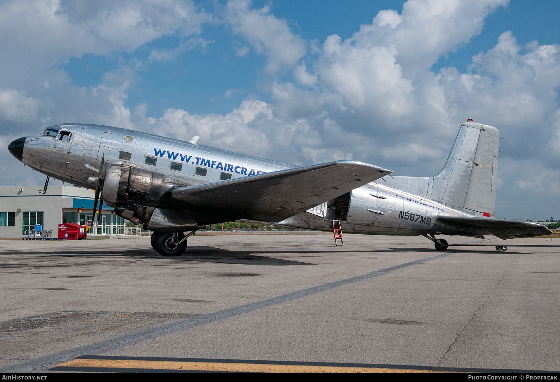 Aircraft Photo of N587MB | Douglas C-117D (DC-3S) | TMF Aircraft | AirHistory.net #559137