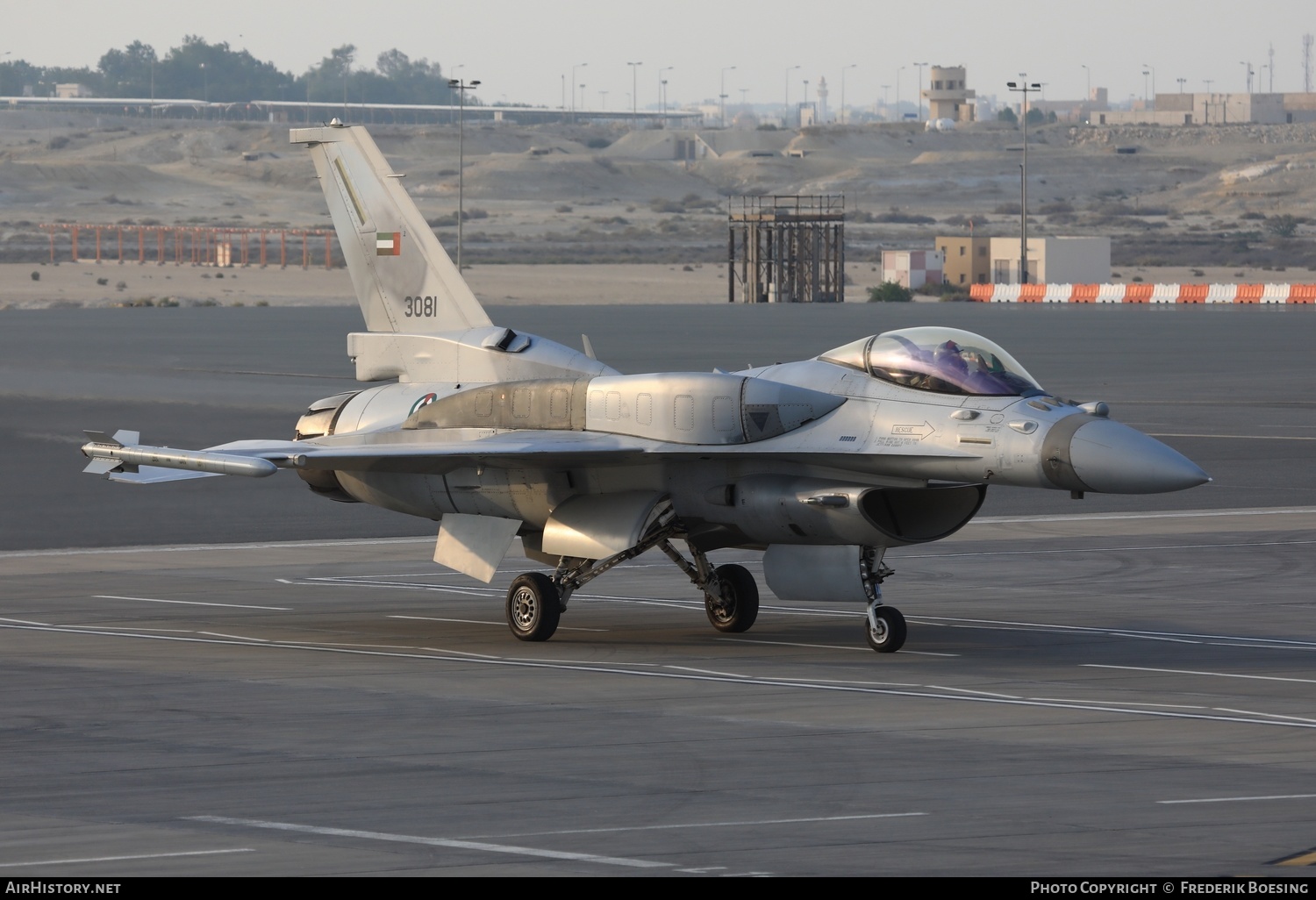 Aircraft Photo of 3081 | Lockheed Martin F-16E Fighting Falcon | United Arab Emirates - Air Force | AirHistory.net #559157