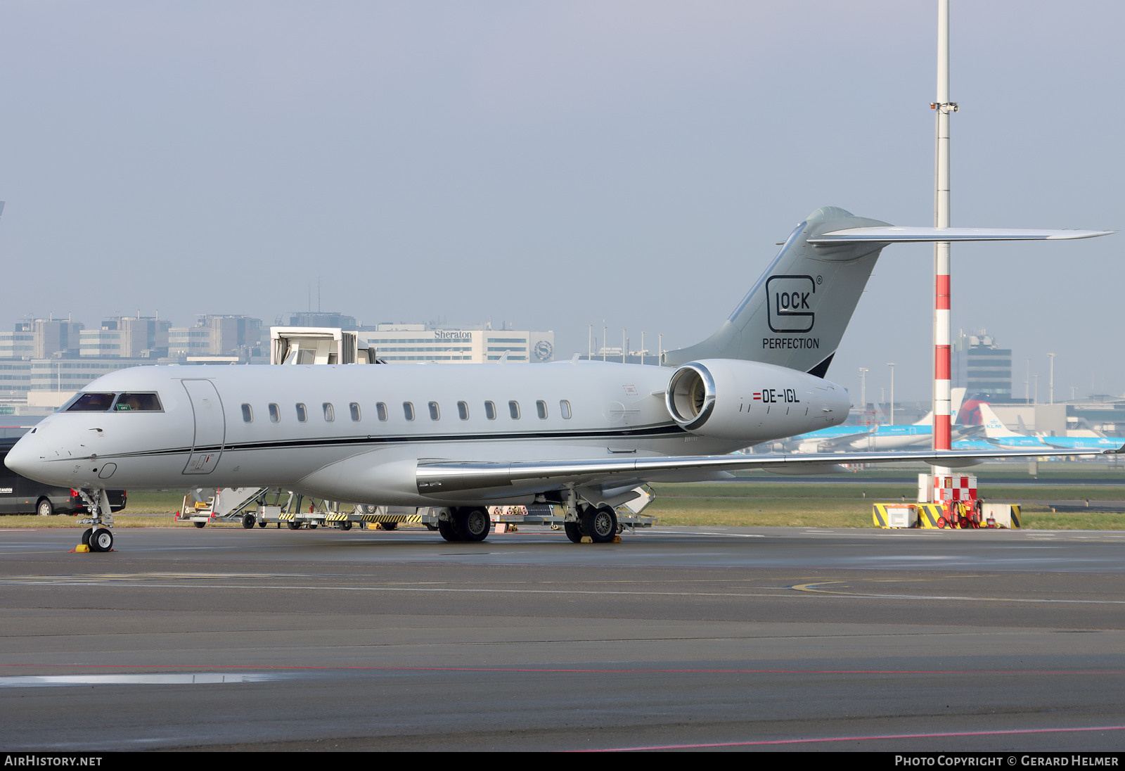 Aircraft Photo of OE-IGL | Bombardier Global 6000 (BD-700-1A10) | Glock Aviation | AirHistory.net #559172