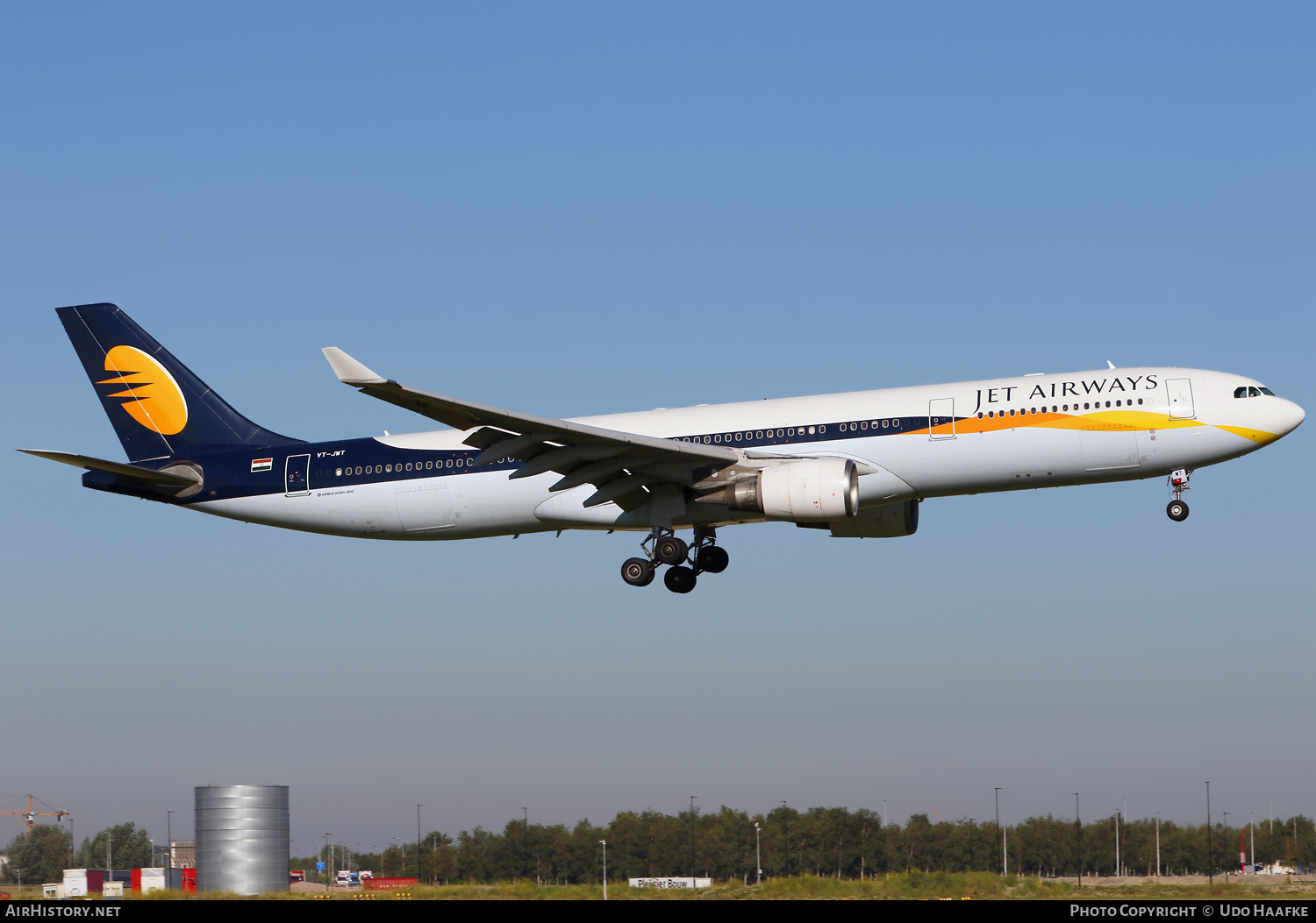 Aircraft Photo of VT-JWT | Airbus A330-302 | Jet Airways | AirHistory.net #559205