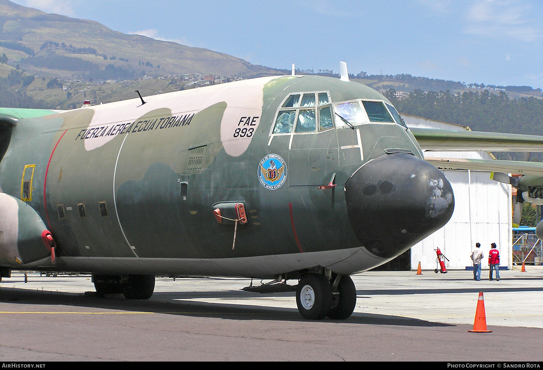 Aircraft Photo of FAE-893 | Lockheed L-100-30 Hercules (382G) | Ecuador - Air Force | AirHistory.net #559220