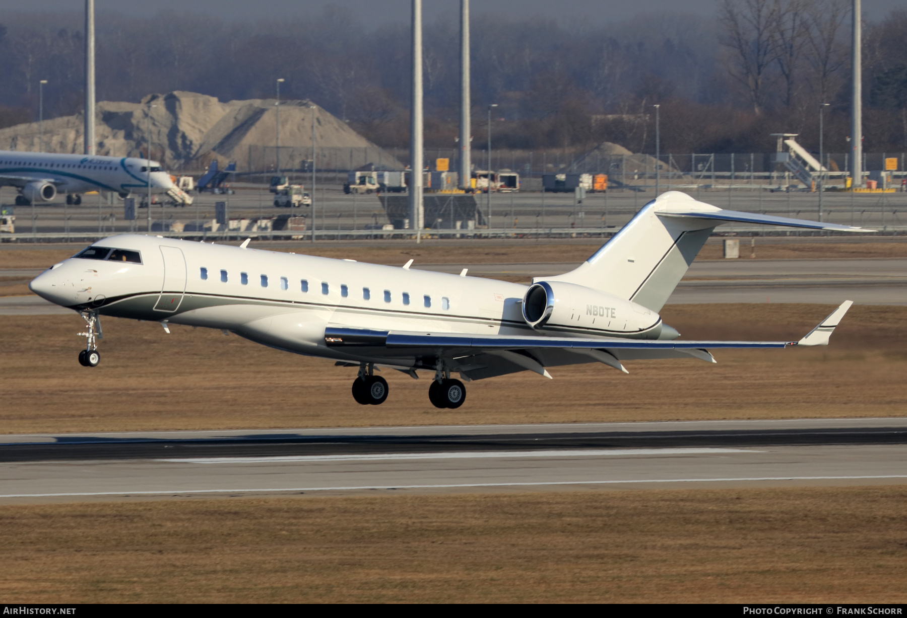 Aircraft Photo of N80TE | Bombardier Global 6000 (BD-700-1A10) | AirHistory.net #559249
