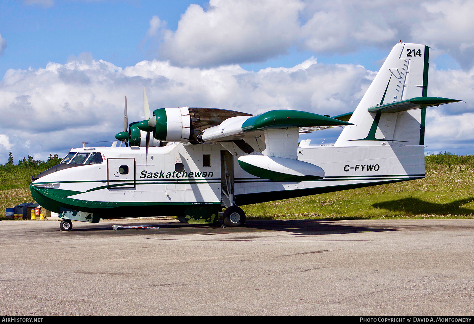 Aircraft Photo of C-FYWO | Canadair CL-215-I (CL-215-1A10) | Saskatchewan Government | AirHistory.net #559451
