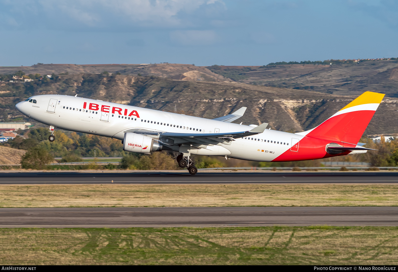 Aircraft Photo of EC-MKJ | Airbus A330-202 | Iberia | AirHistory.net #559496