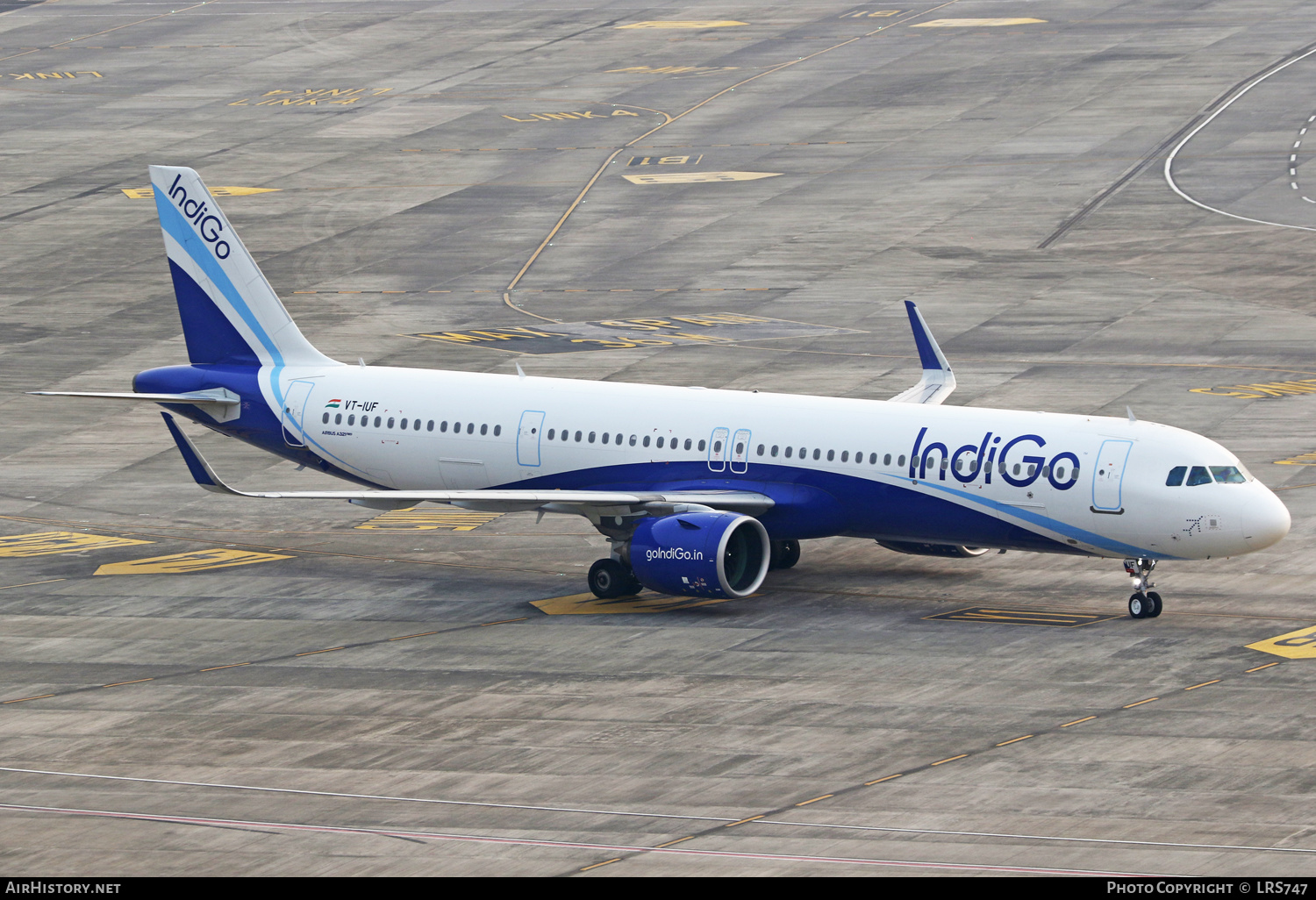 Aircraft Photo of VT-IUF | Airbus A321-271NX | IndiGo | AirHistory.net #559533