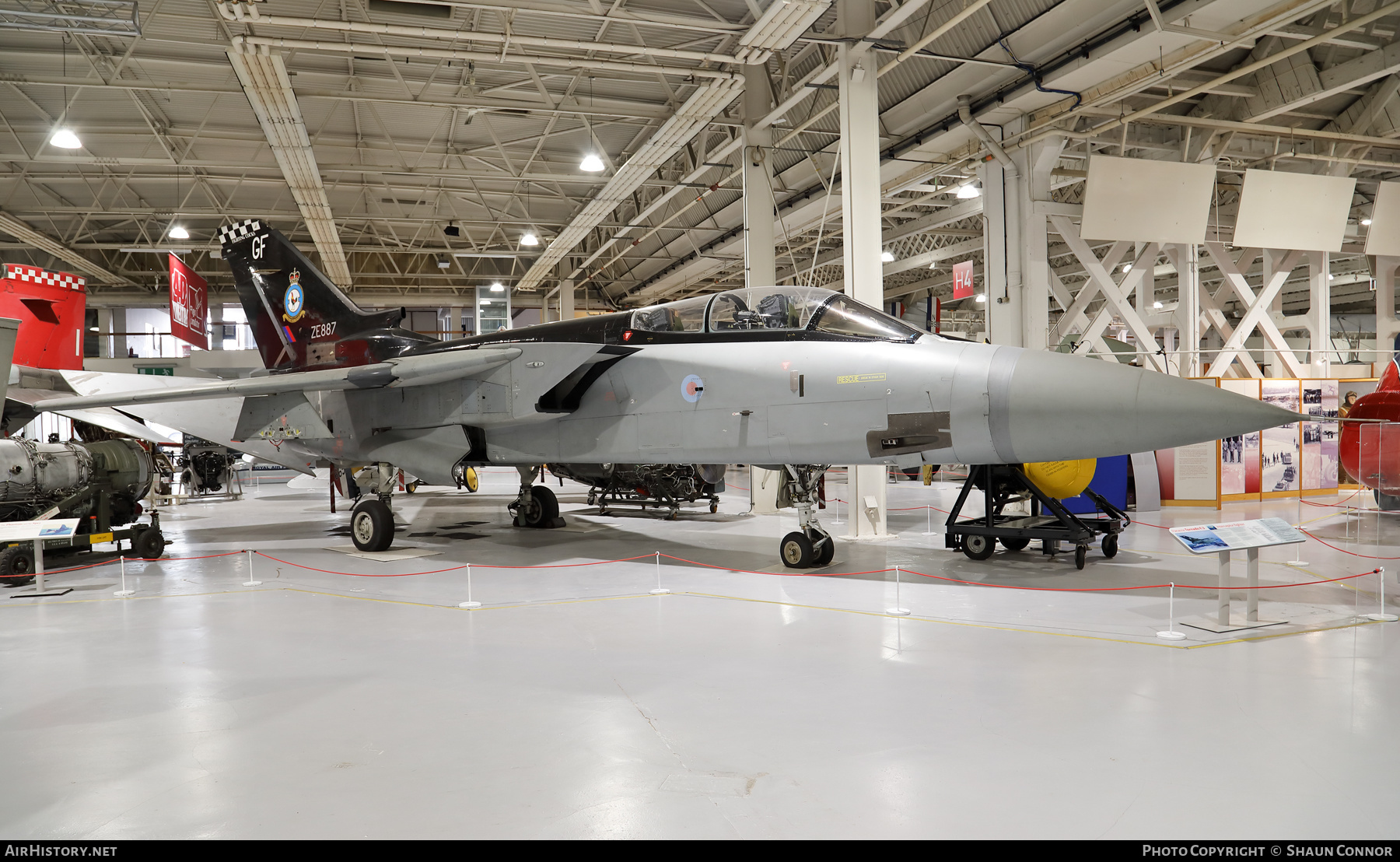 Aircraft Photo of ZE887 | Panavia Tornado F3 | UK - Air Force | AirHistory.net #559629