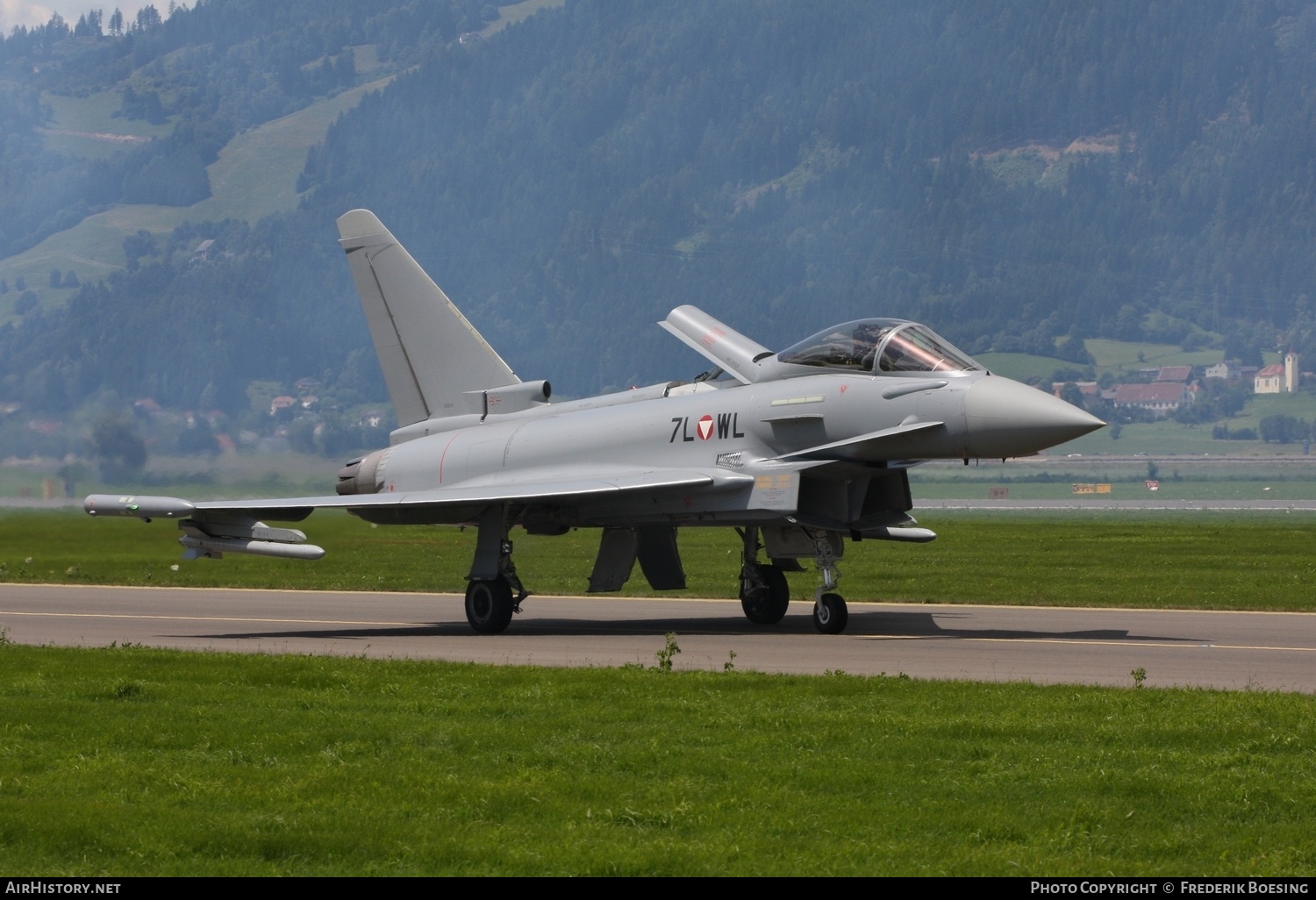 Aircraft Photo of 7L-WL | Eurofighter EF-2000 Typhoon ... | Austria - Air Force | AirHistory.net #559696