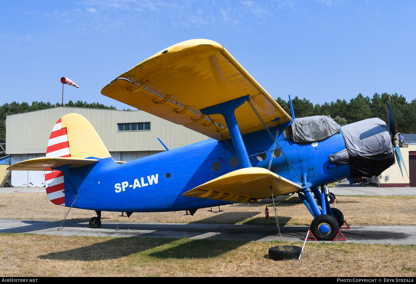Aircraft Photo of SP-ALW | Antonov An-2R | AirHistory.net #559755
