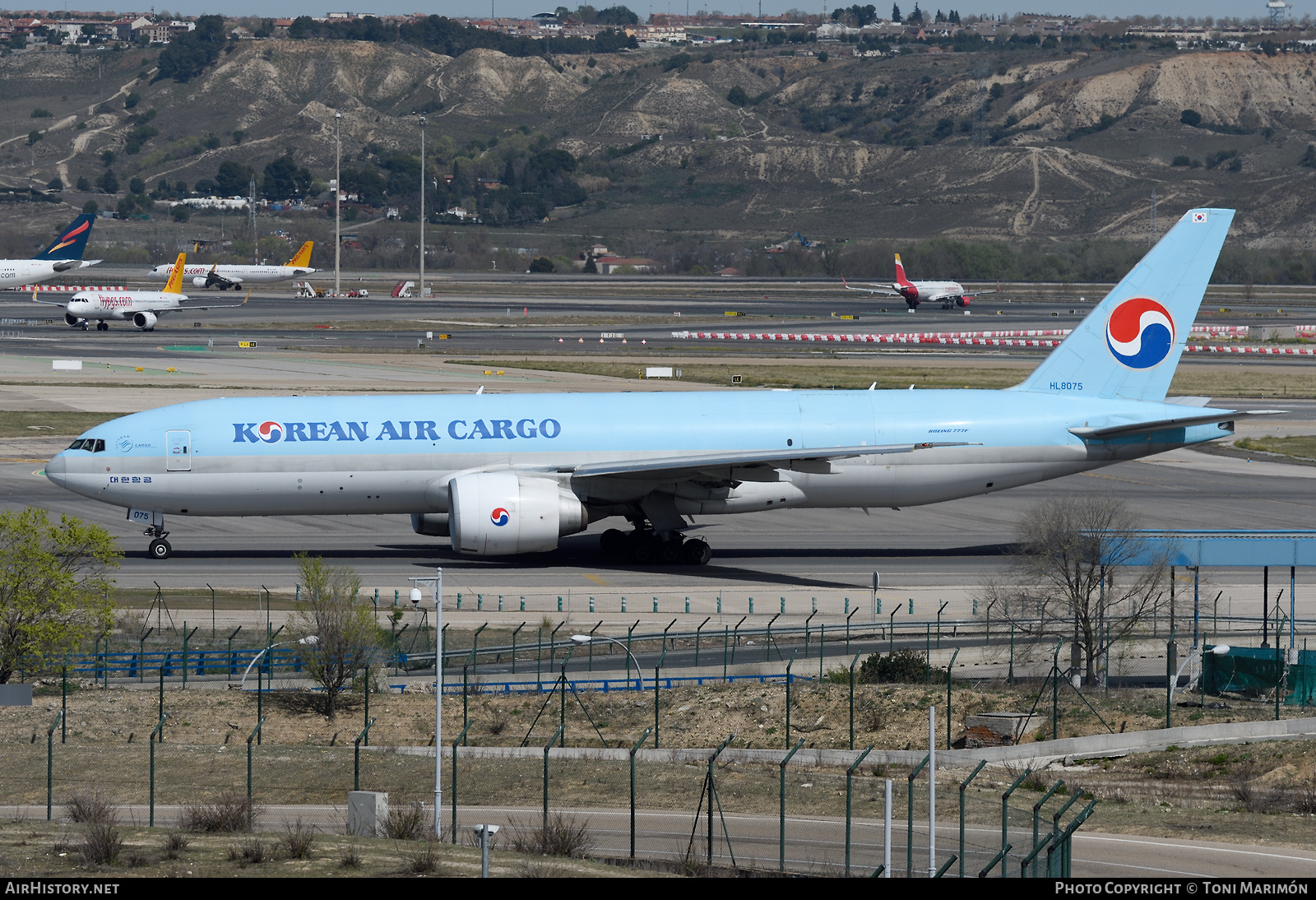 Aircraft Photo of HL8075 | Boeing 777-FEZ | Korean Air Cargo | AirHistory.net #559863