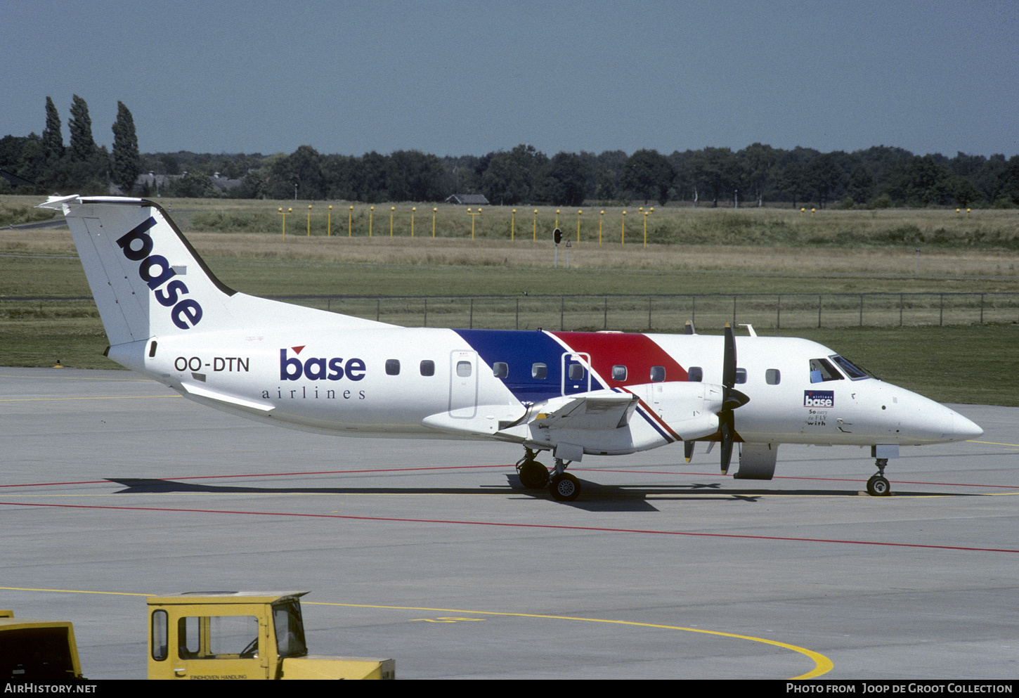 Aircraft Photo of OO-DTN | Embraer EMB-120RT Brasilia | BASE Business Airlines | AirHistory.net #559918