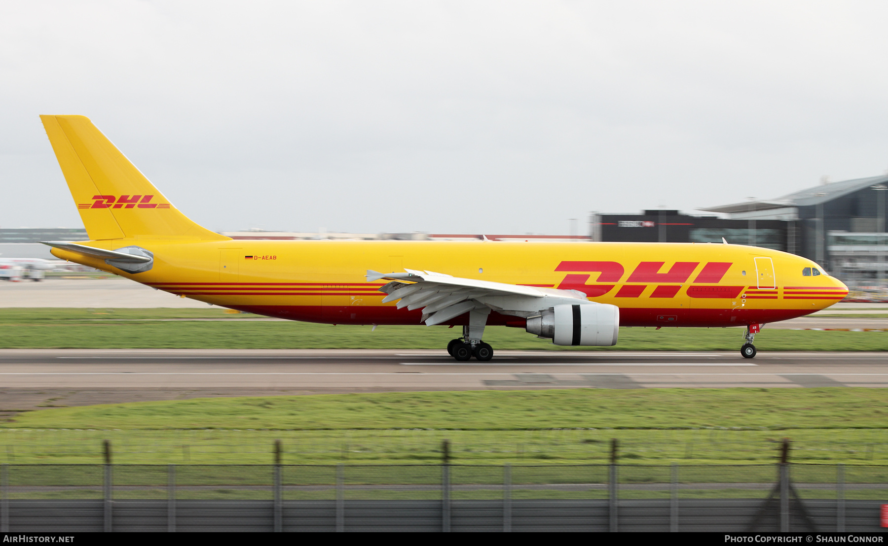 Aircraft Photo of D-AEAB | Airbus A300B4-622R(F) | DHL International | AirHistory.net #559922