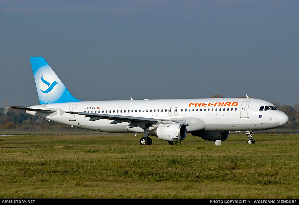 Aircraft Photo of TC-FBE | Airbus A320-212 | Freebird Airlines | AirHistory.net #559979