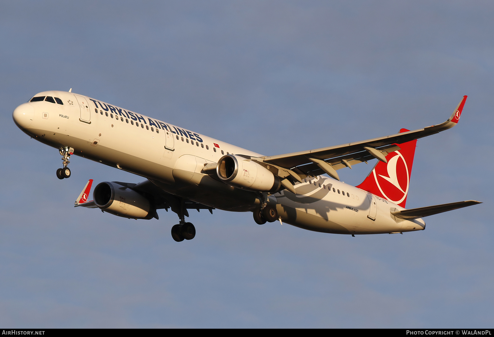 Aircraft Photo of TC-JTE | Airbus A321-231 | Turkish Airlines | AirHistory.net #560010