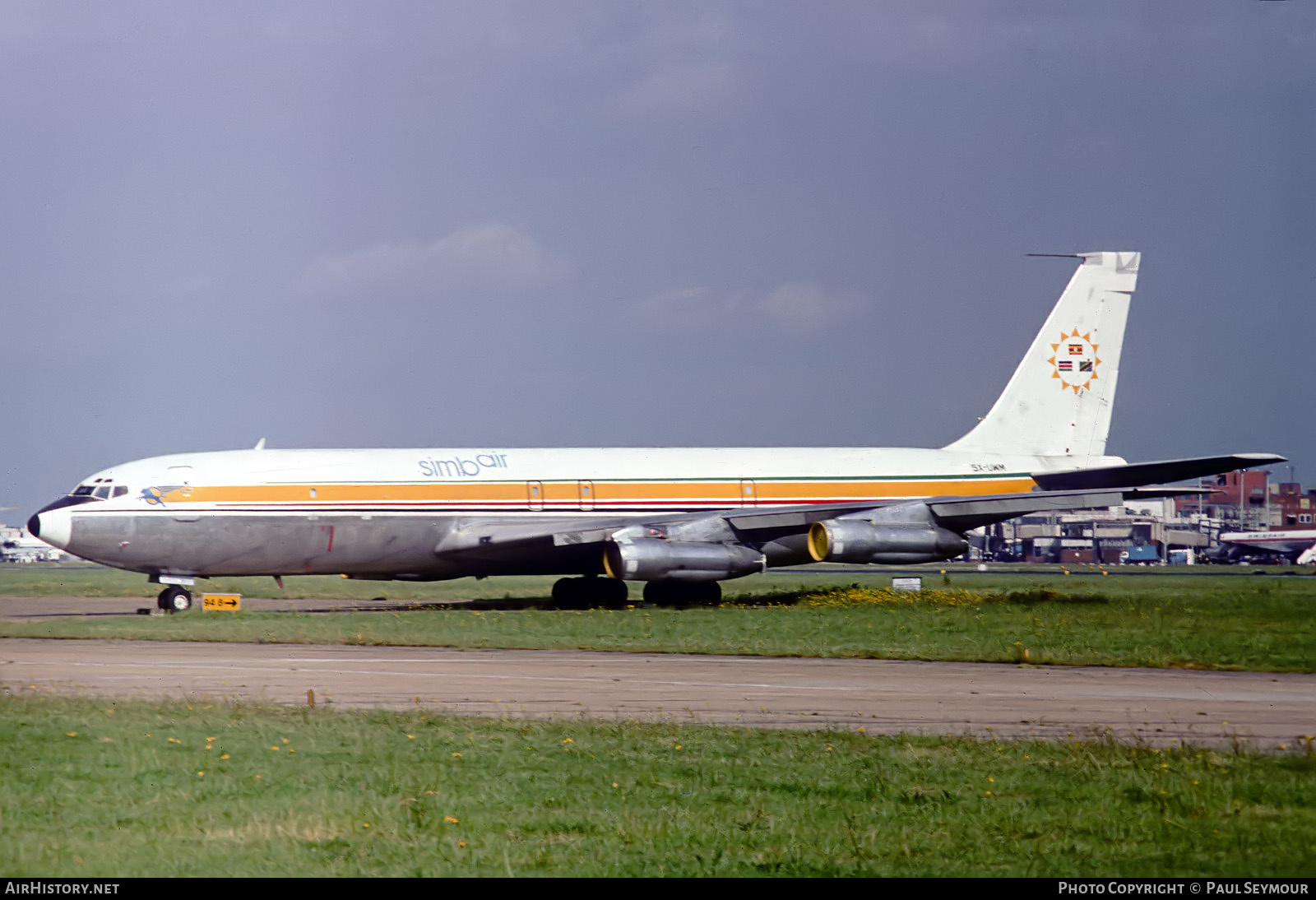 Aircraft Photo of 5X-UWM | Boeing 707-323C | Simbair | AirHistory.net #560108