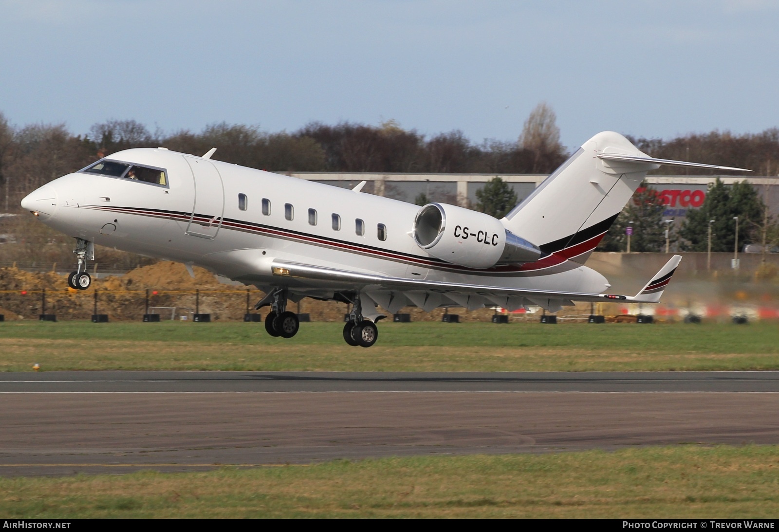 Aircraft Photo of CS-CLC | Bombardier Challenger 650 (CL-600-2B16) | AirHistory.net #560143