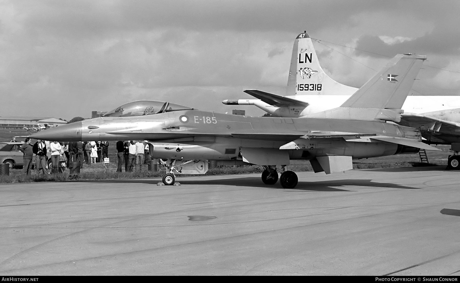 Aircraft Photo of E-185 | General Dynamics F-16A Fighting Falcon | Denmark - Air Force | AirHistory.net #560314