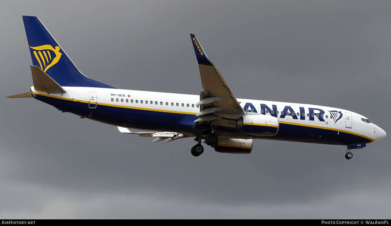 Aircraft Photo of 9H-QEN | Boeing 737-800 | Ryanair | AirHistory.net #560319