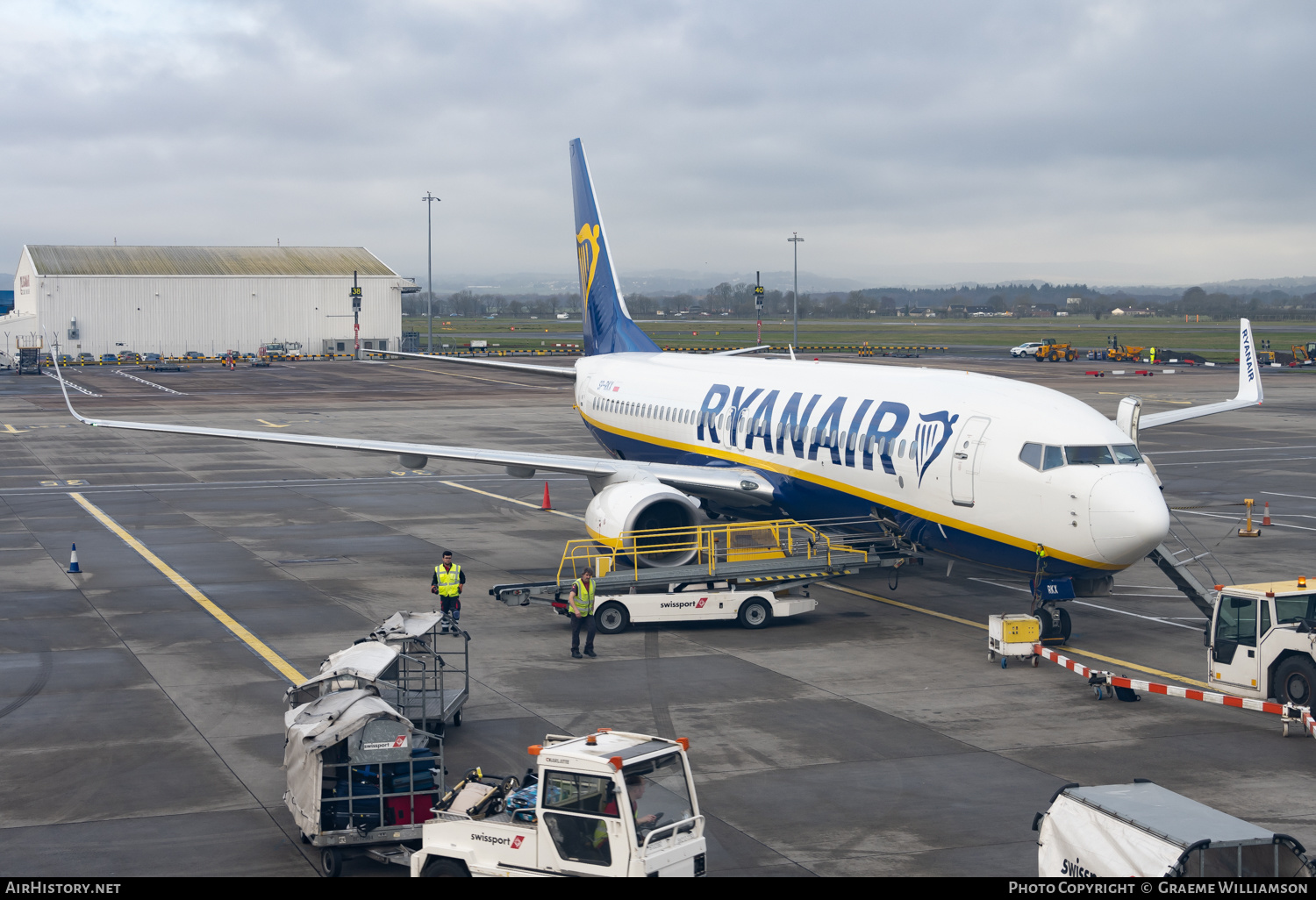 Aircraft Photo of SP-RKX | Boeing 737-8AS | Ryanair | AirHistory.net #560333
