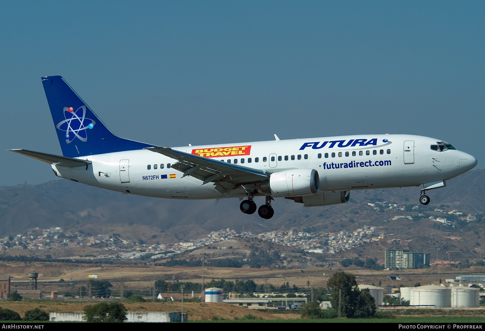 Aircraft Photo of N672FH | Boeing 737-322 | Futura International Airways | AirHistory.net #560338