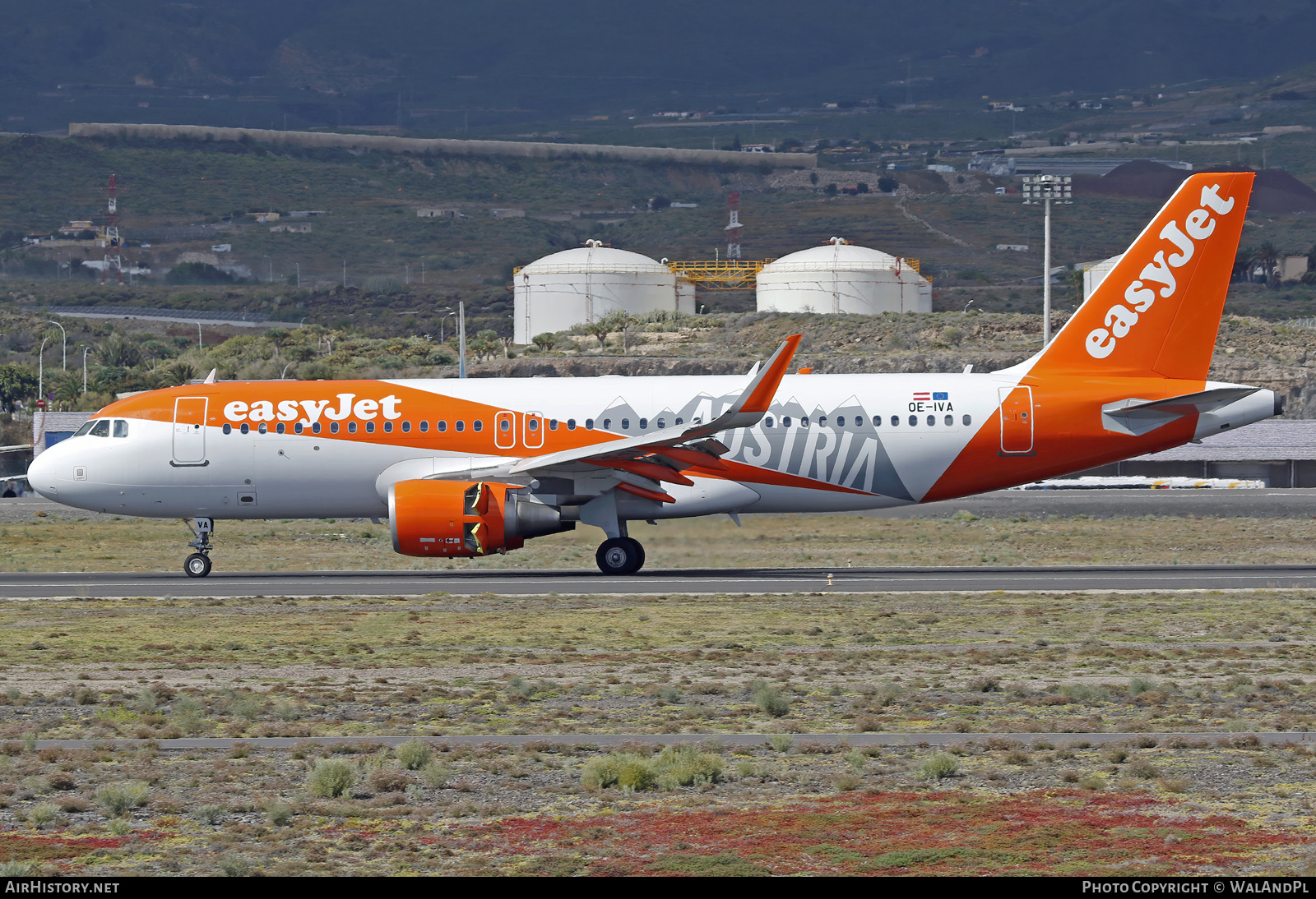 Aircraft Photo of OE-IVA | Airbus A320-214 | EasyJet | AirHistory.net #560368