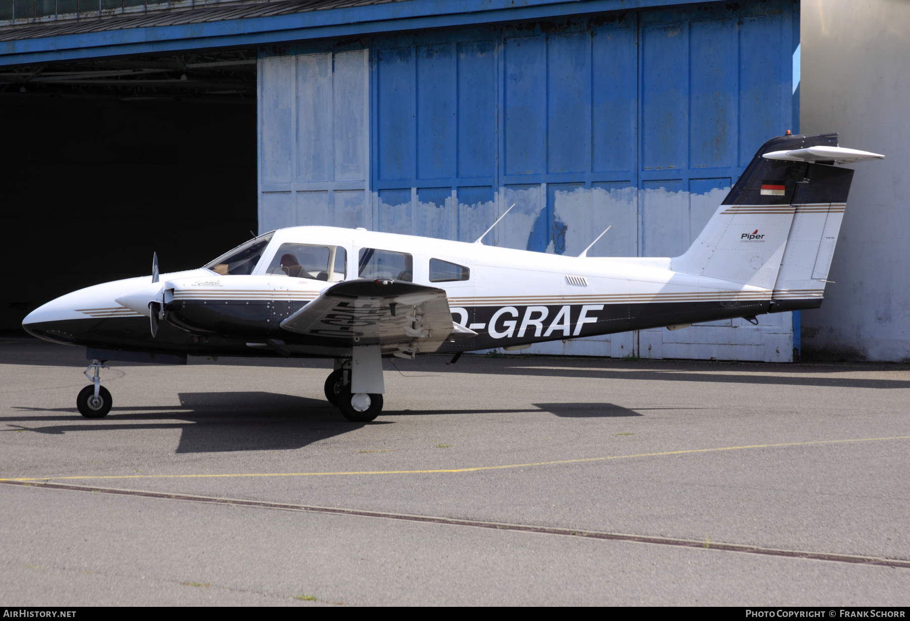 Aircraft Photo of D-GRAF | Piper PA-44-180 Seminole | AirHistory.net #560446