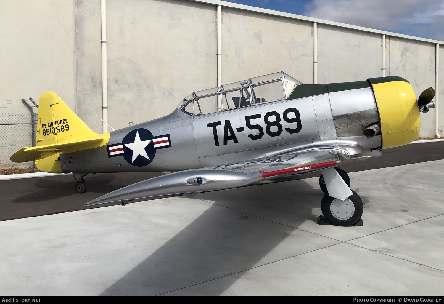 Aircraft Photo of VH-NRO / 8810589 | North American AT-6C Harvard IIA | USA - Air Force | AirHistory.net #560464