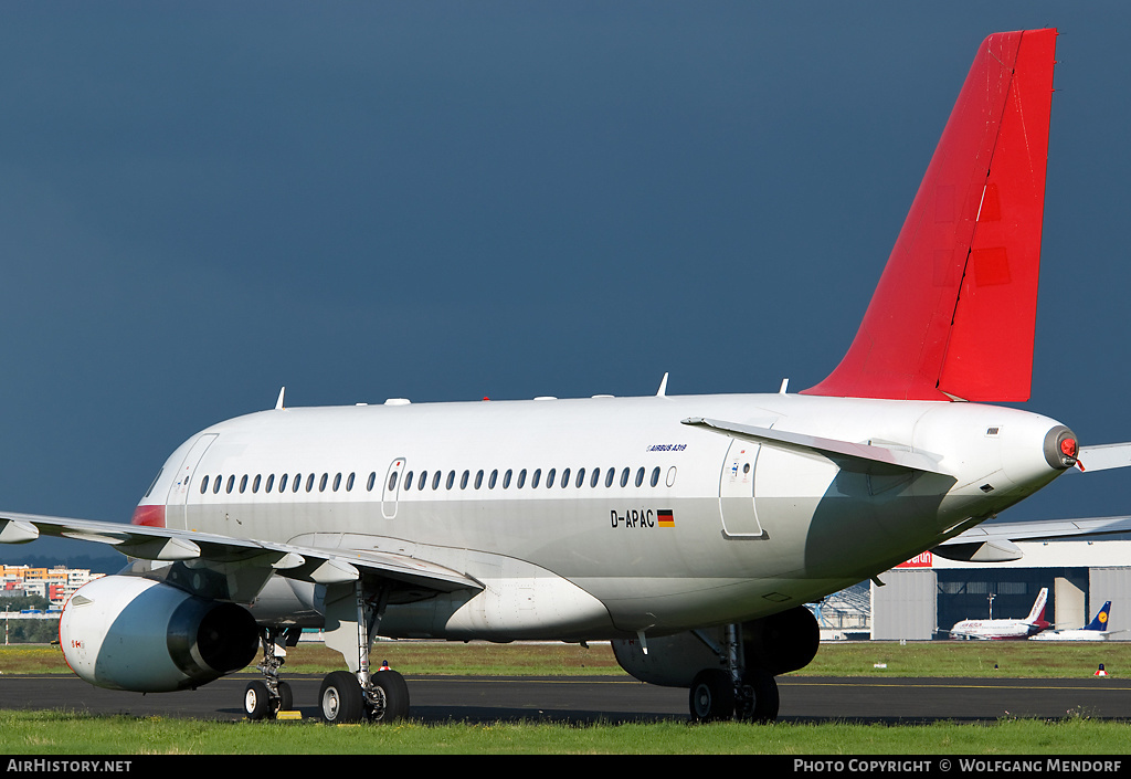 Aircraft Photo of D-APAC | Airbus A319-132LR | PrivatAir | AirHistory.net #560476