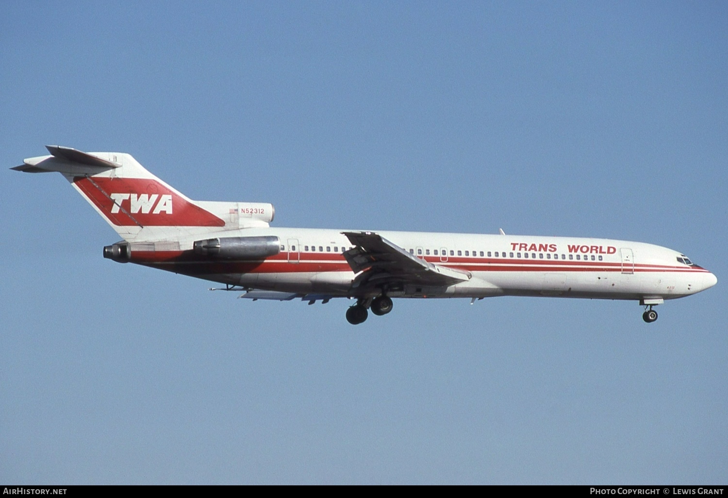 Aircraft Photo of N52312 | Boeing 727-231 | Trans World Airlines - TWA | AirHistory.net #560534