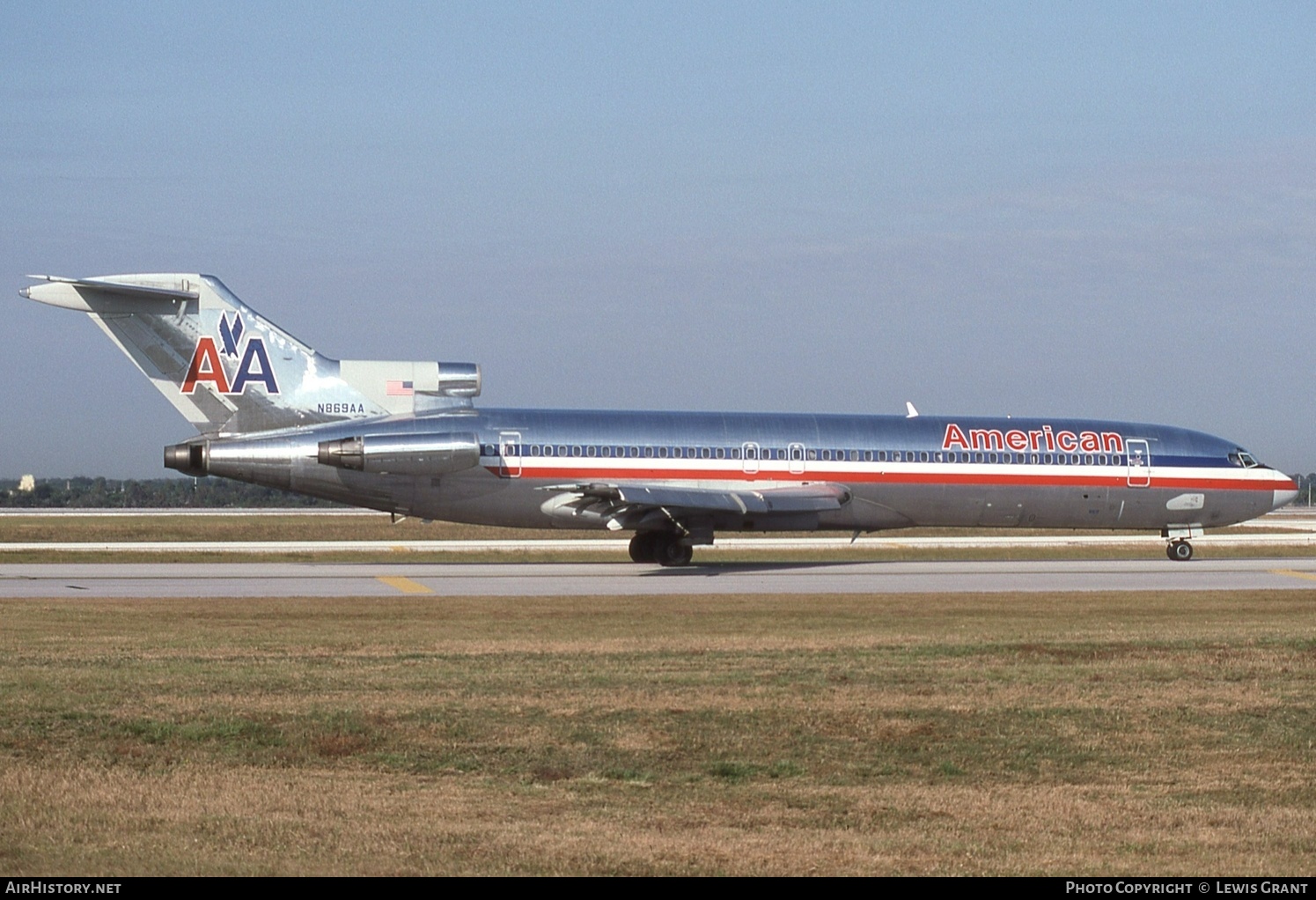 Aircraft Photo of N869AA | Boeing 727-223/Adv | American Airlines | AirHistory.net #560543