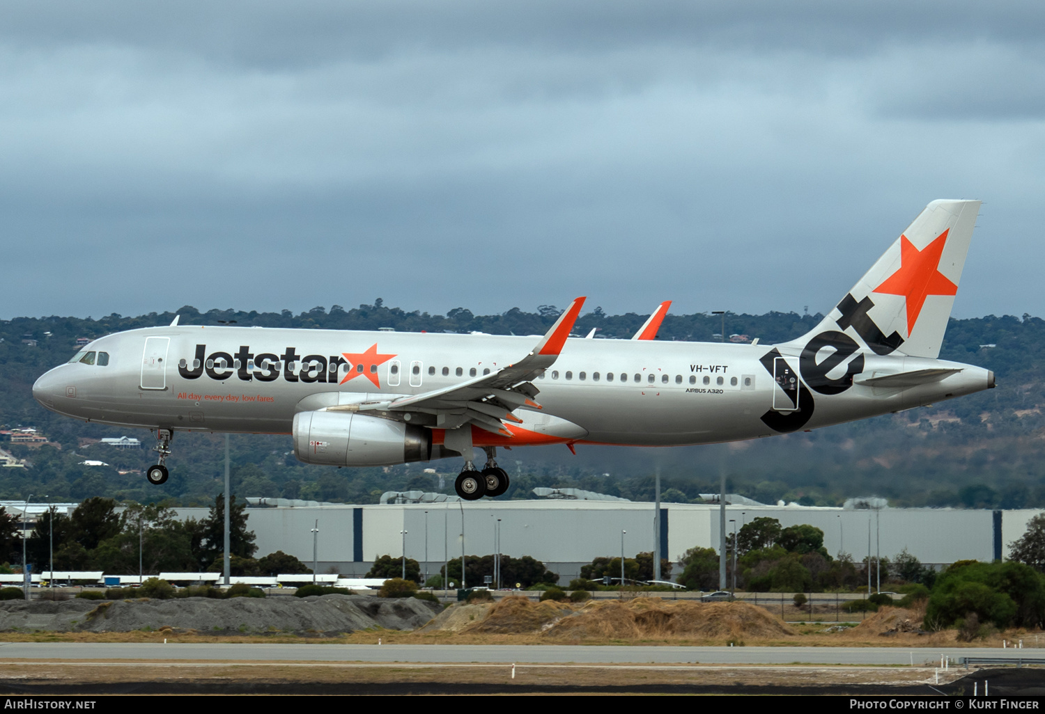 Aircraft Photo of VH-VFT | Airbus A320-232 | Jetstar Airways | AirHistory.net #560547
