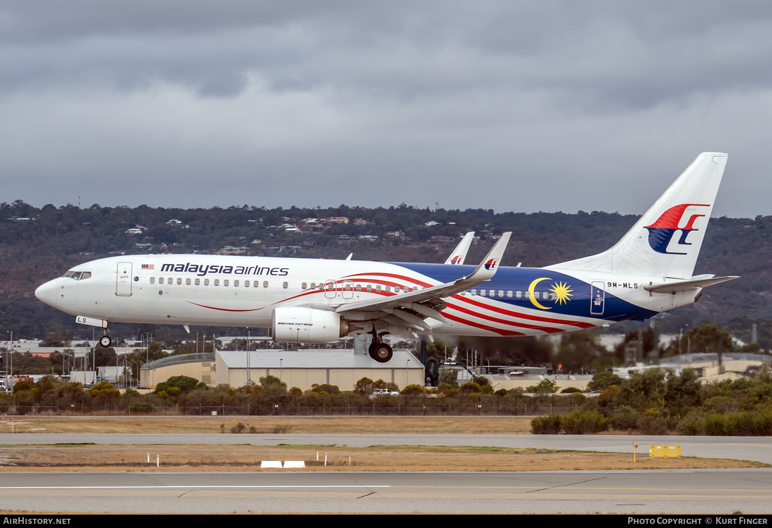 Aircraft Photo of 9M-MLS | Boeing 737-8H6 | Malaysia Airlines | AirHistory.net #560549