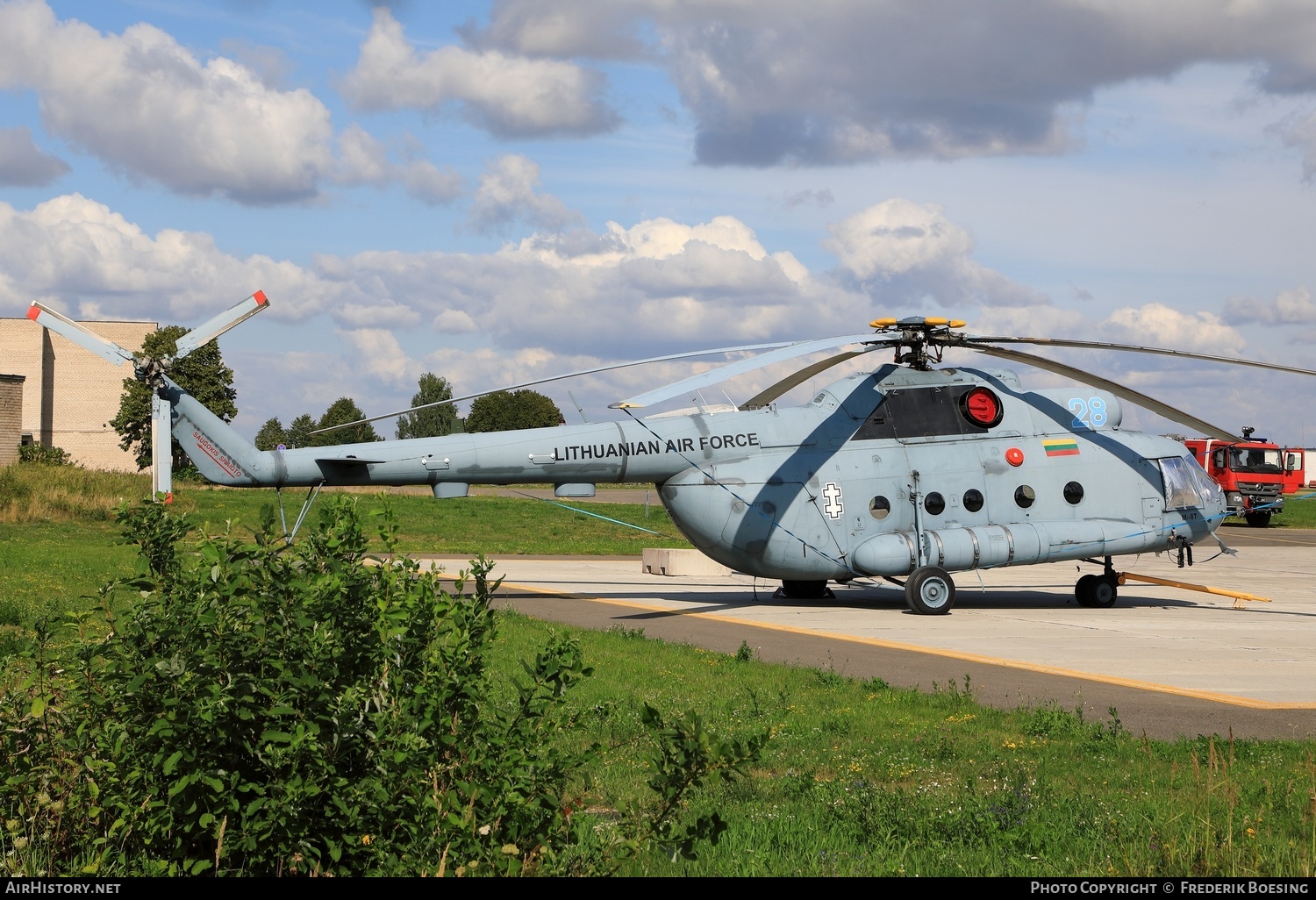Aircraft Photo of 28 blue | Mil Mi-8T | Lithuania - Air Force | AirHistory.net #560608