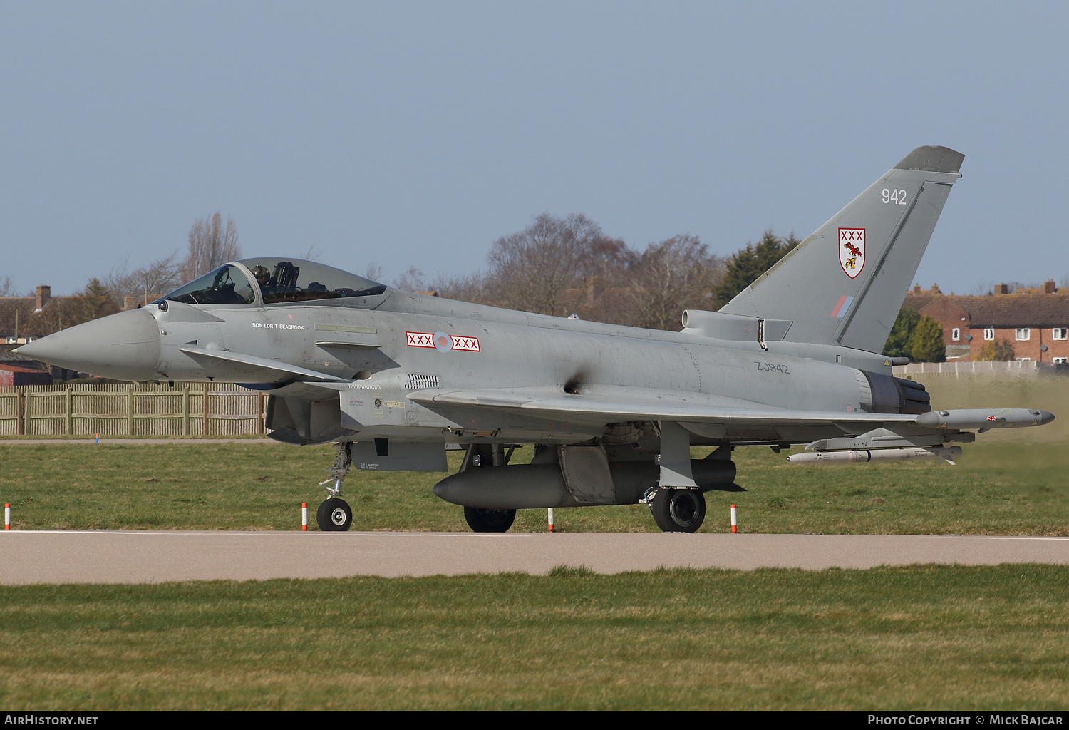 Aircraft Photo of ZJ942 | Eurofighter EF-2000 Typhoon FGR4 | UK - Air Force | AirHistory.net #560625
