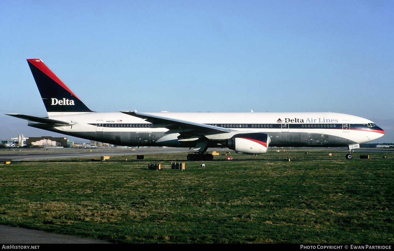 Aircraft Photo of N860DA | Boeing 777-232/ER | Delta Air Lines | AirHistory.net #560633