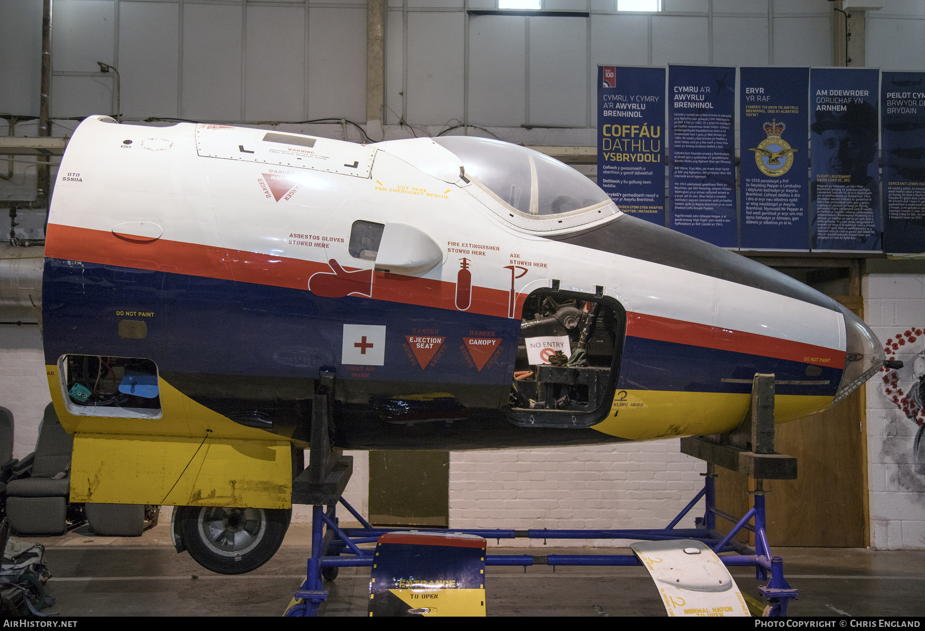 Aircraft Photo of WK128 | English Electric Canberra B(TT)2 | UK - Air Force | AirHistory.net #560642