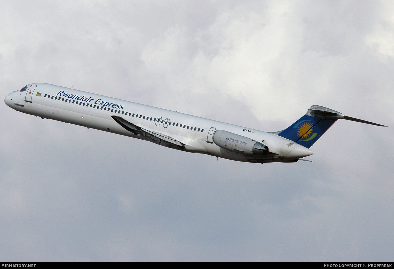 Aircraft Photo of 3D-MDJ | McDonnell Douglas MD-82 (DC-9-82) | Rwandair Express | AirHistory.net #560689