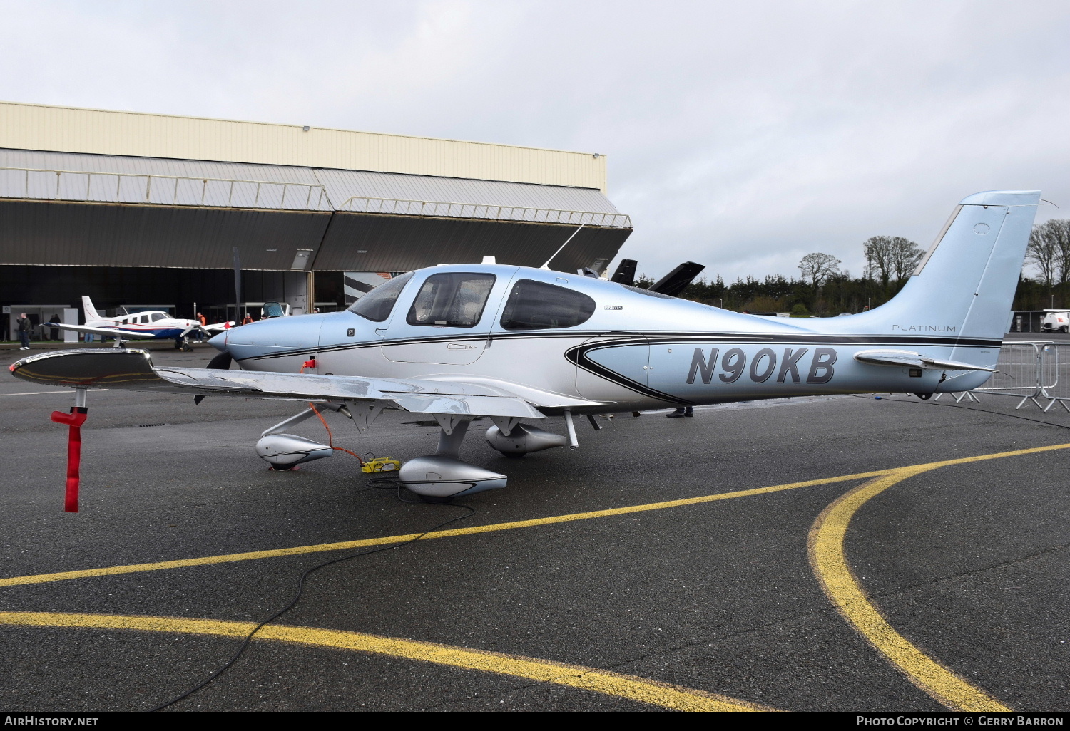 Aircraft Photo of N90KB | Cirrus SR-22 G6-GTS Platinum | AirHistory.net #560719