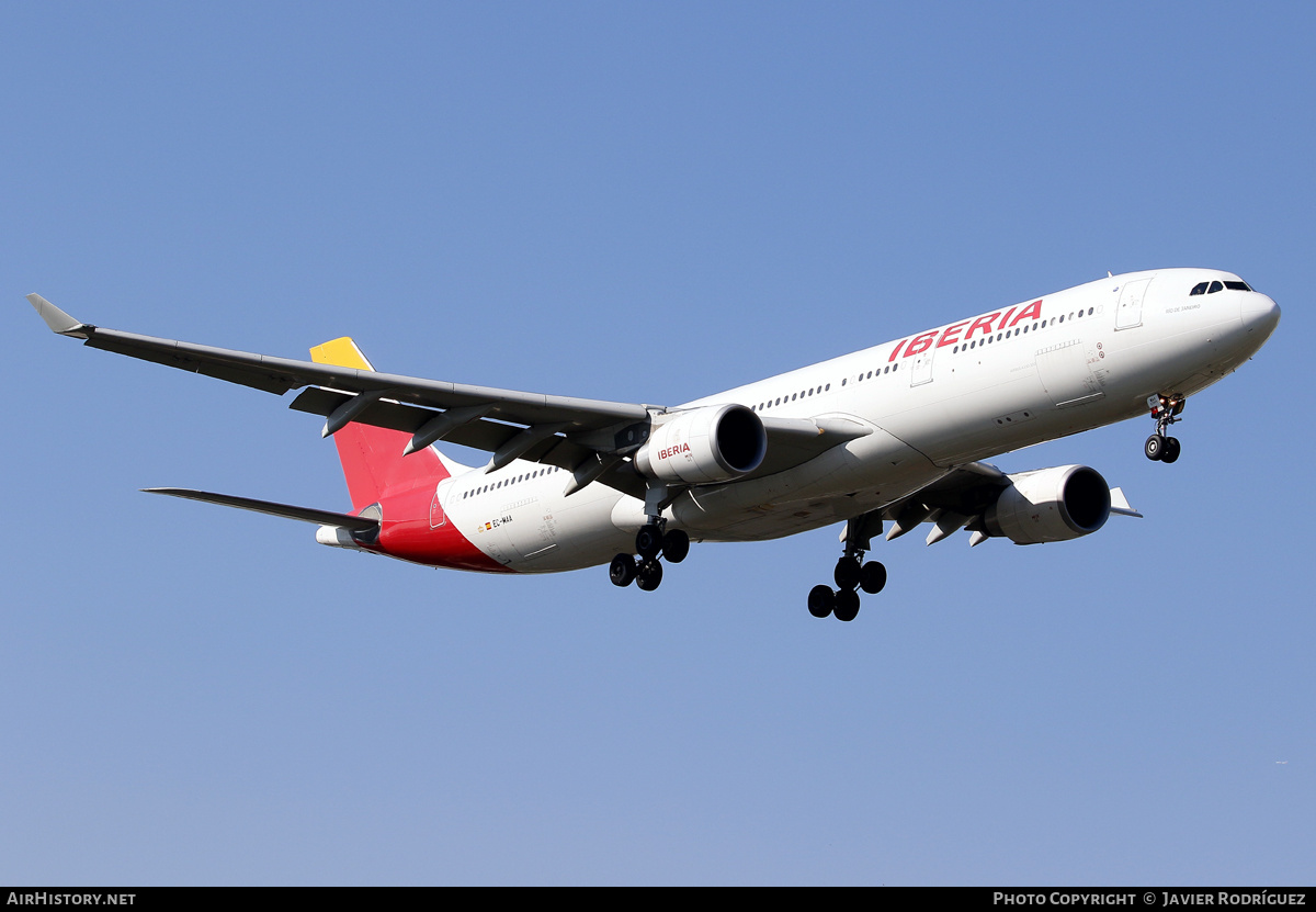 Aircraft Photo of EC-MAA | Airbus A330-302 | Iberia | AirHistory.net #560785