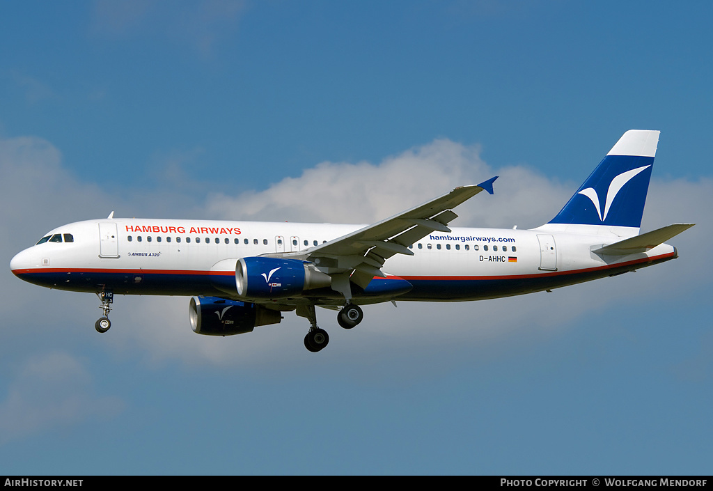 Aircraft Photo of D-AHHC | Airbus A320-214 | Hamburg Airways | AirHistory.net #560813