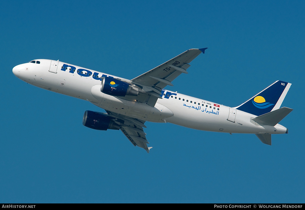 Aircraft Photo of TS-INO | Airbus A320-214 | Nouvelair Tunisie | AirHistory.net #560814