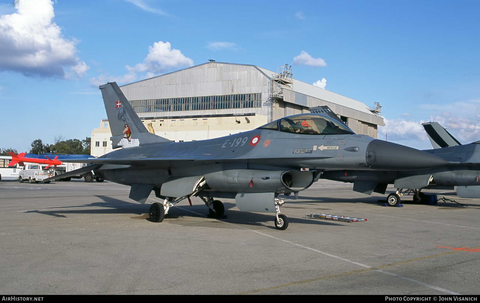 Aircraft Photo of E-199 | General Dynamics F-16A Fighting Falcon | Denmark - Air Force | AirHistory.net #560858