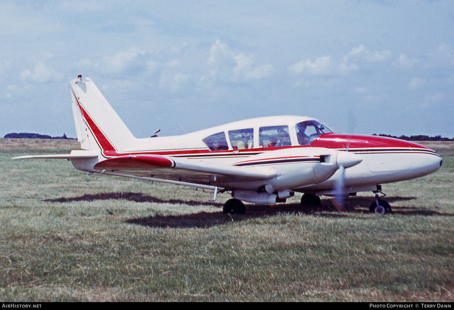 Aircraft Photo of G-AZYG | Piper PA-23-250 Aztec C | AirHistory.net #560910