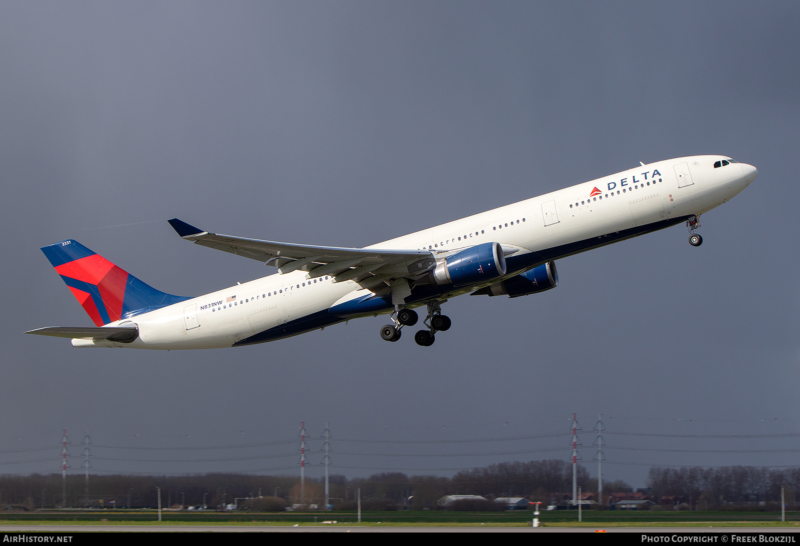 Aircraft Photo of N831NW | Airbus A330-302 | Delta Air Lines | AirHistory.net #561042