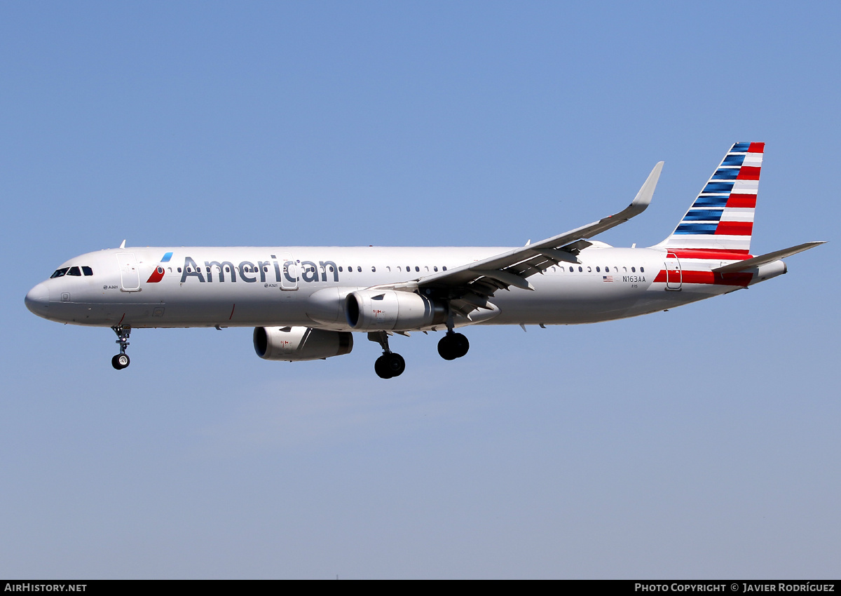Aircraft Photo of N163AA | Airbus A321-231 | American Airlines | AirHistory.net #561270