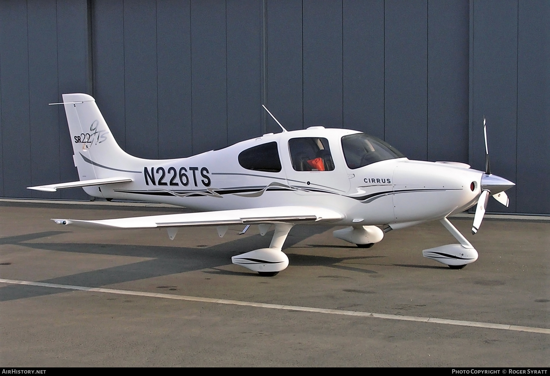 Aircraft Photo of N226TS | Cirrus SR-22 G2-GTS | AirHistory.net #561377